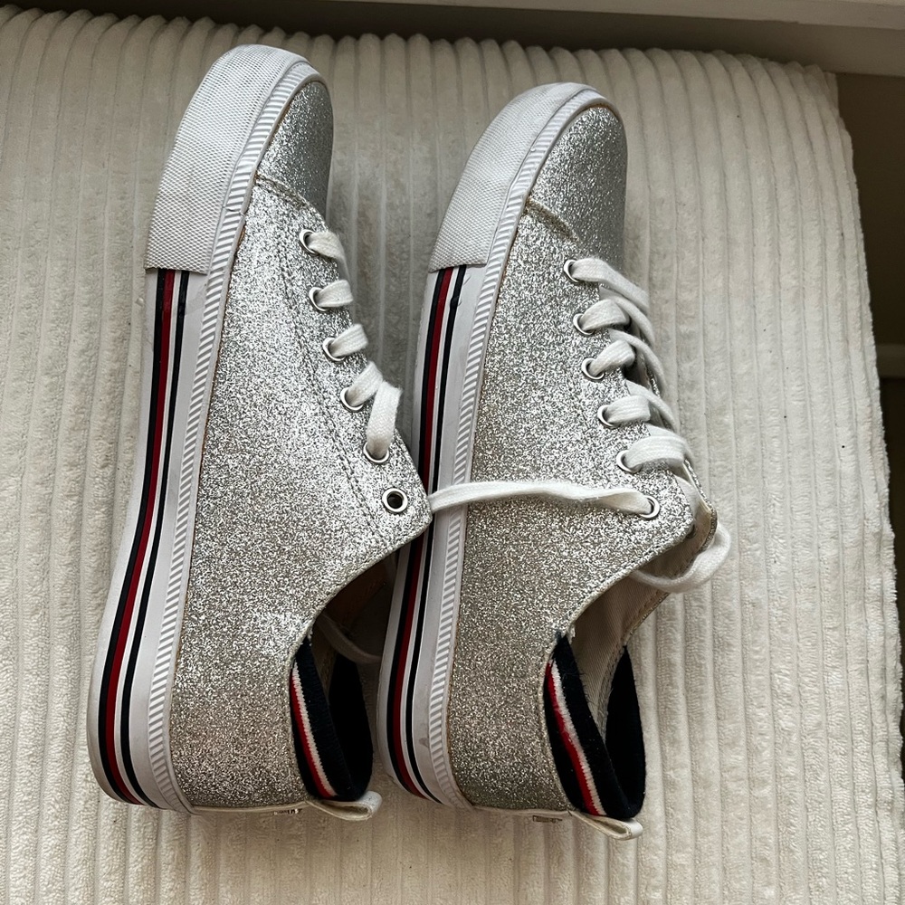 Tommy Hilfiger Sparkly Silver Pre-Worn Sneakers